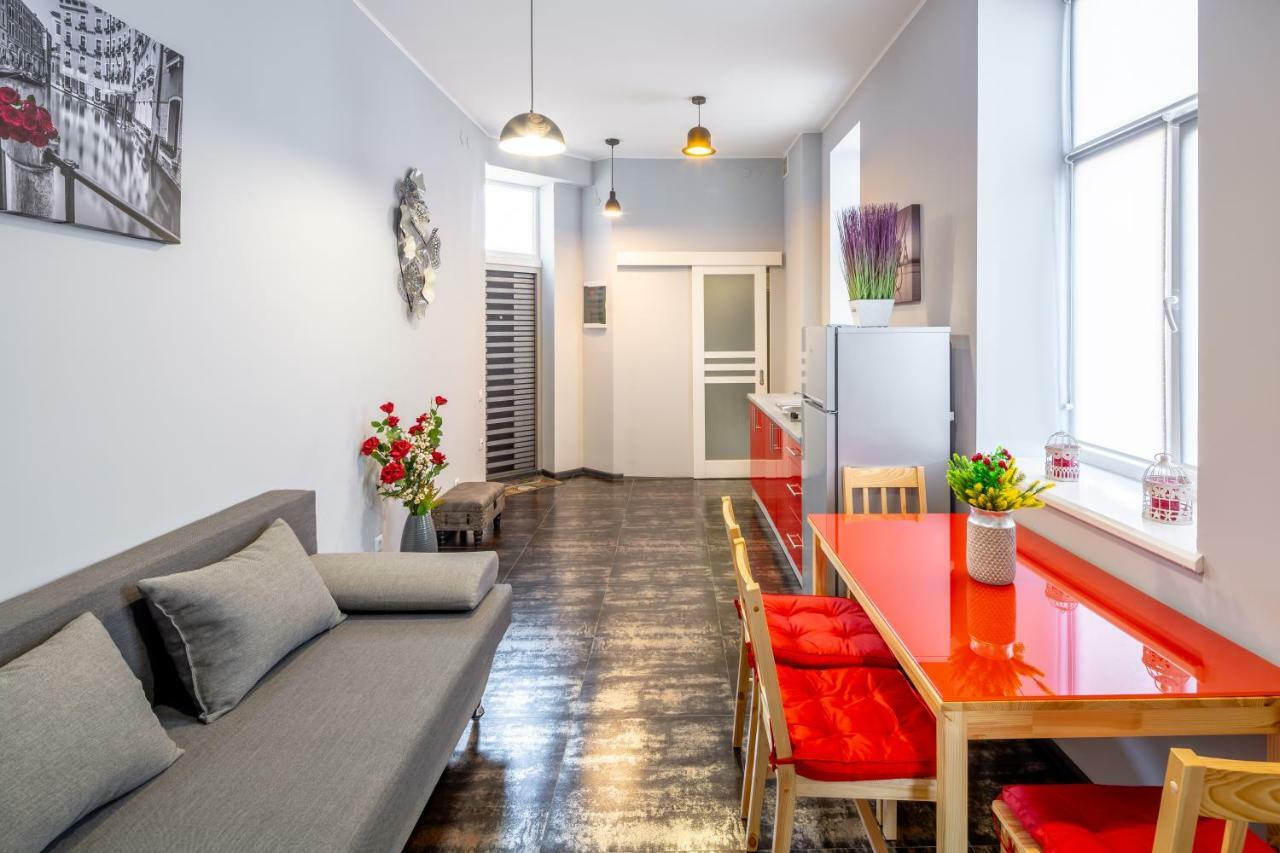Alfa Apartments Chornovola Львов Экстерьер фото