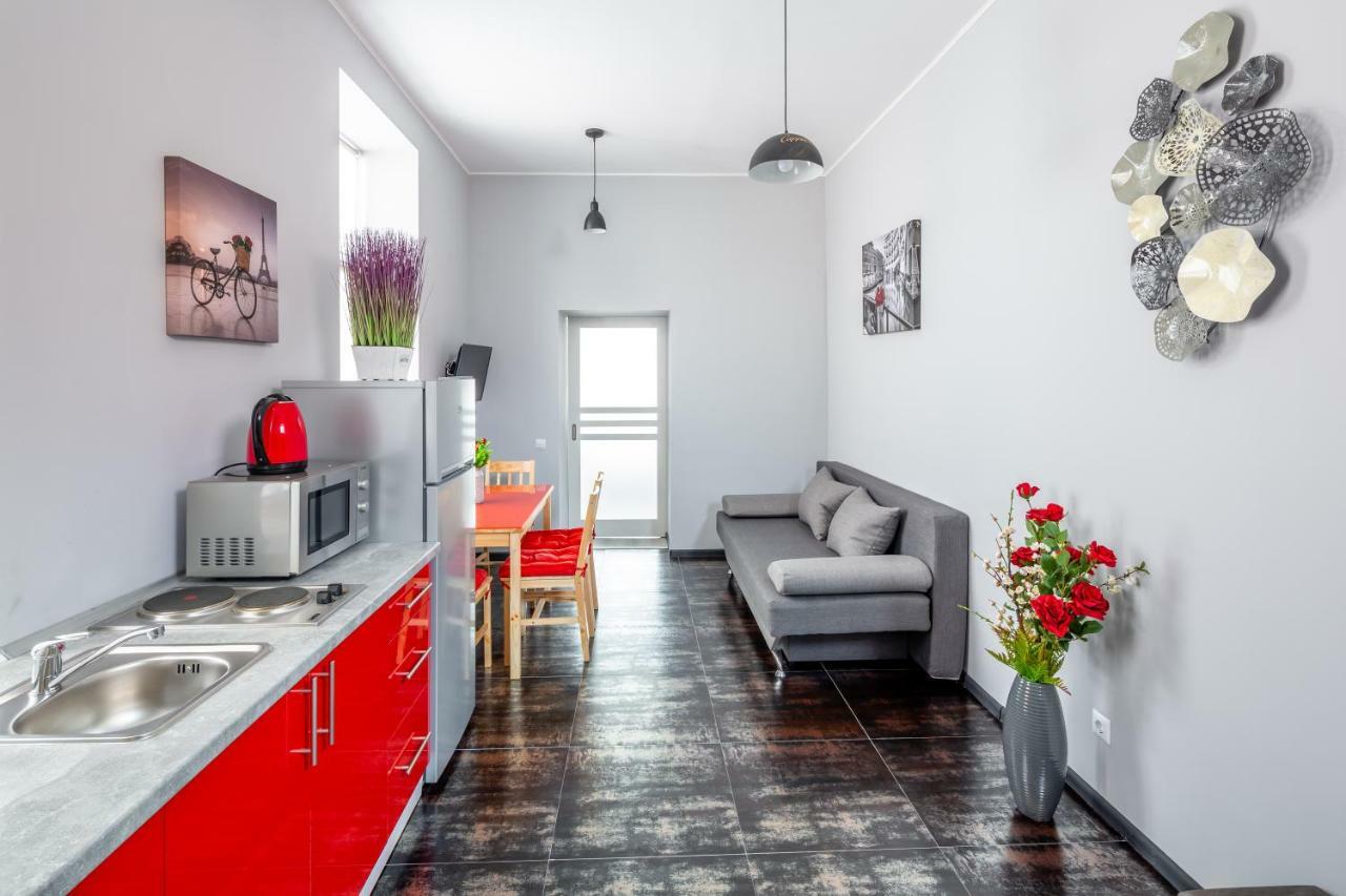 Alfa Apartments Chornovola Львов Экстерьер фото